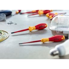 WIHA Schrdr. set SoftFinish® slimFix set VDE 12 dlg., 8 image