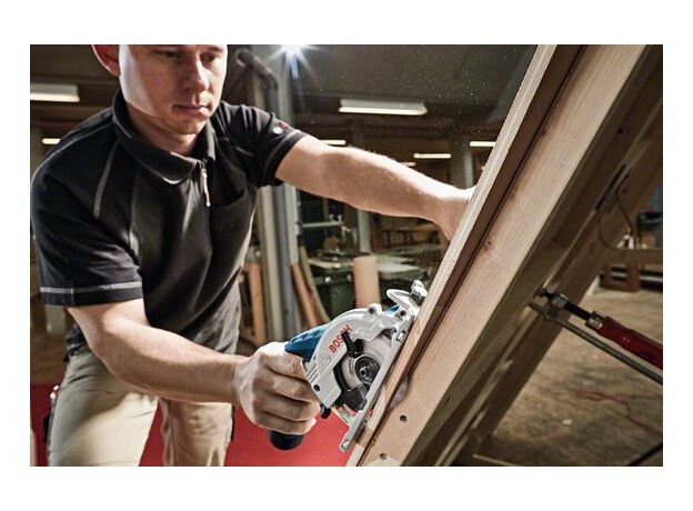 Accu cirkelzaagmachine GKS 12V-26 (2x 3,0 Ah, Lader AL 1130, 8 image Accu cirkelzaagmachine GKS 12V-26 (2x 3,0 Ah, Lader AL 1130, 8 image