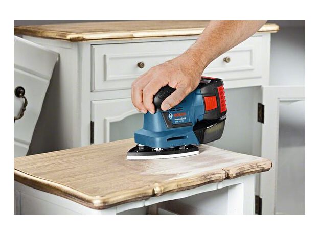 Accu vlakschuurmachine GSS 18V-10 (C&G Accu en Lader niet me, 2 image