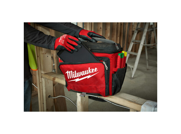 MILW. Jobsite Koeler, 8 image MILW. Jobsite Koeler, 8 image