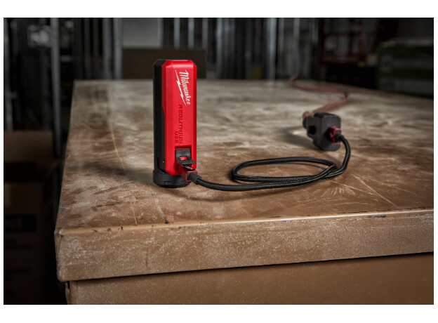 MILW. L4 PPS-301 USB Draagbare stroombron en opladerset, 2 image MILW. L4 PPS-301 USB Draagbare stroombron en opladerset, 2 image
